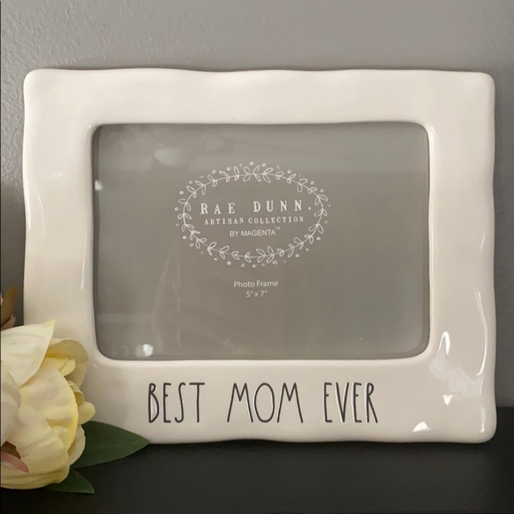 Rae Dunn "Best Mom Ever" Frame - Picture 2 of 5